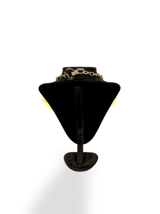 Zerda – Doğal Boya ile Renklendirilmiş Dantel Motifli Kolye