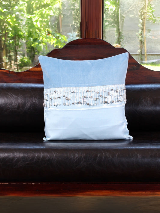 Buzlu Işık – Mavi Kadife & Saten Kırlent Kılıfı Boncuk İşlemeli