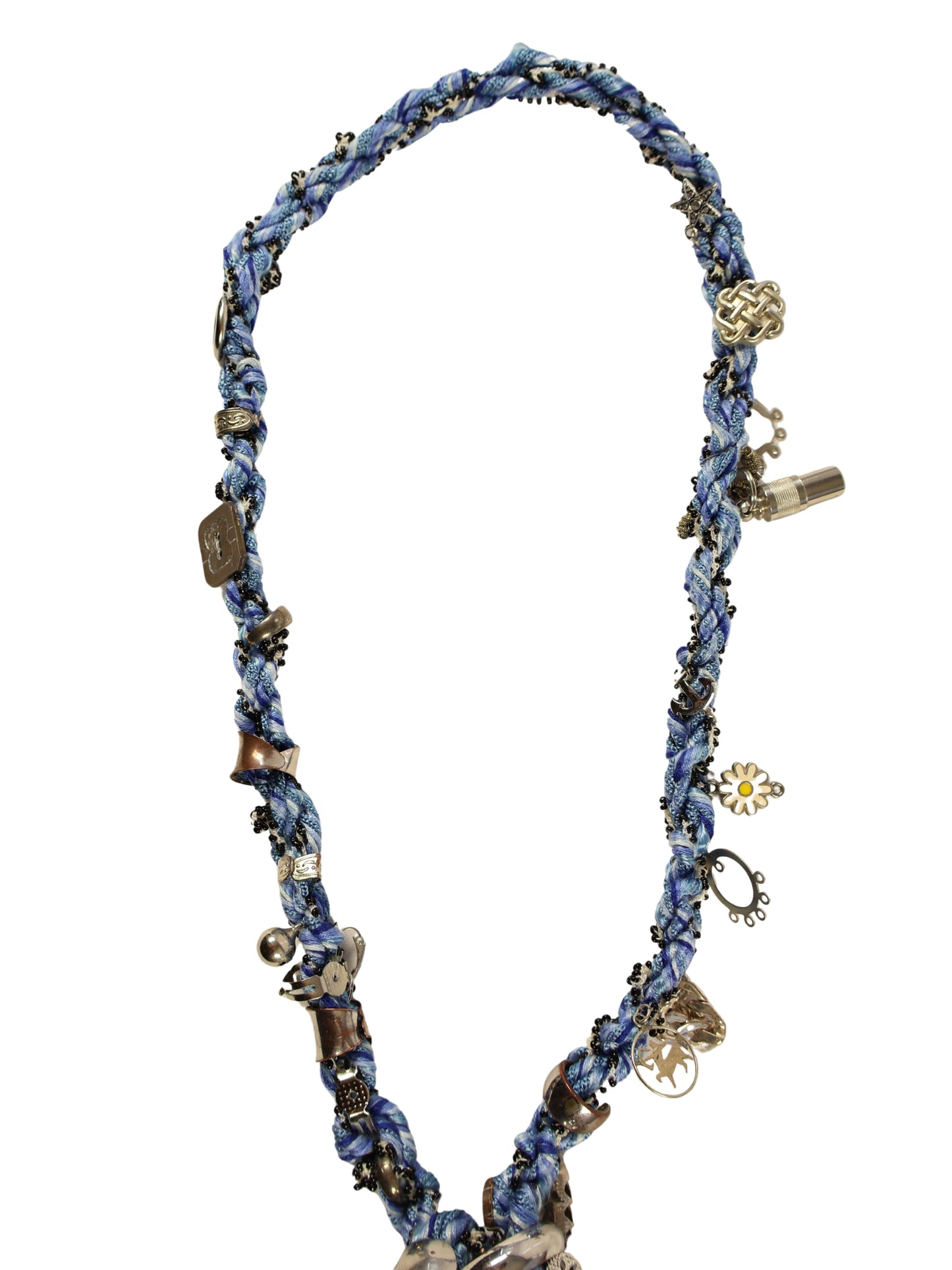 Mavi Tılsım – El Örgüsü Boncuklu Oya ve Metal Objeli Kordon Kolye