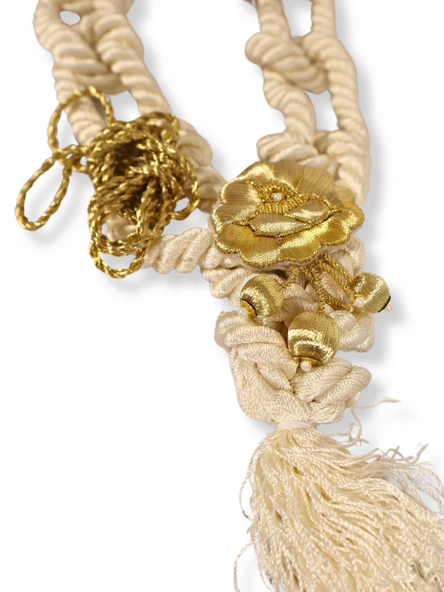 Ferahnaz – Double Rope and Rose Detailed Necklace