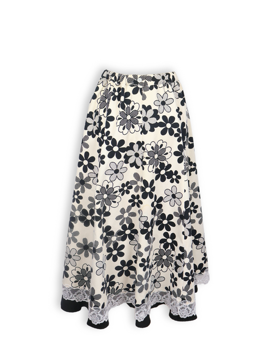 Duru – Poplin Skirt with Lace Pocket Detail