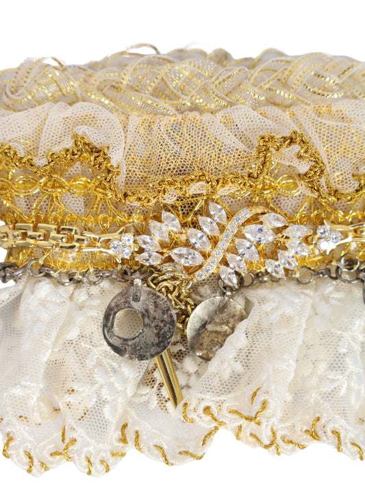 Nevin – Layered Tulle and Gold Traces Bracelet