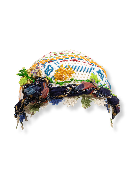 Zeliha – Colorful Embroidered Knitted Hat