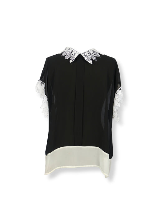 Sabiha – Güpür Detaylı Siyah Beyaz Şifon Gömlek