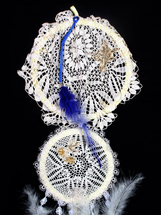 Antiques - Handmade Dreamcatcher