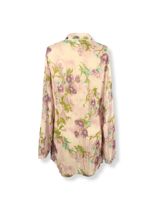 Işığın Kırılması – Renkli Dantelli Yırtmaçlı Desenli İpek Gömlek