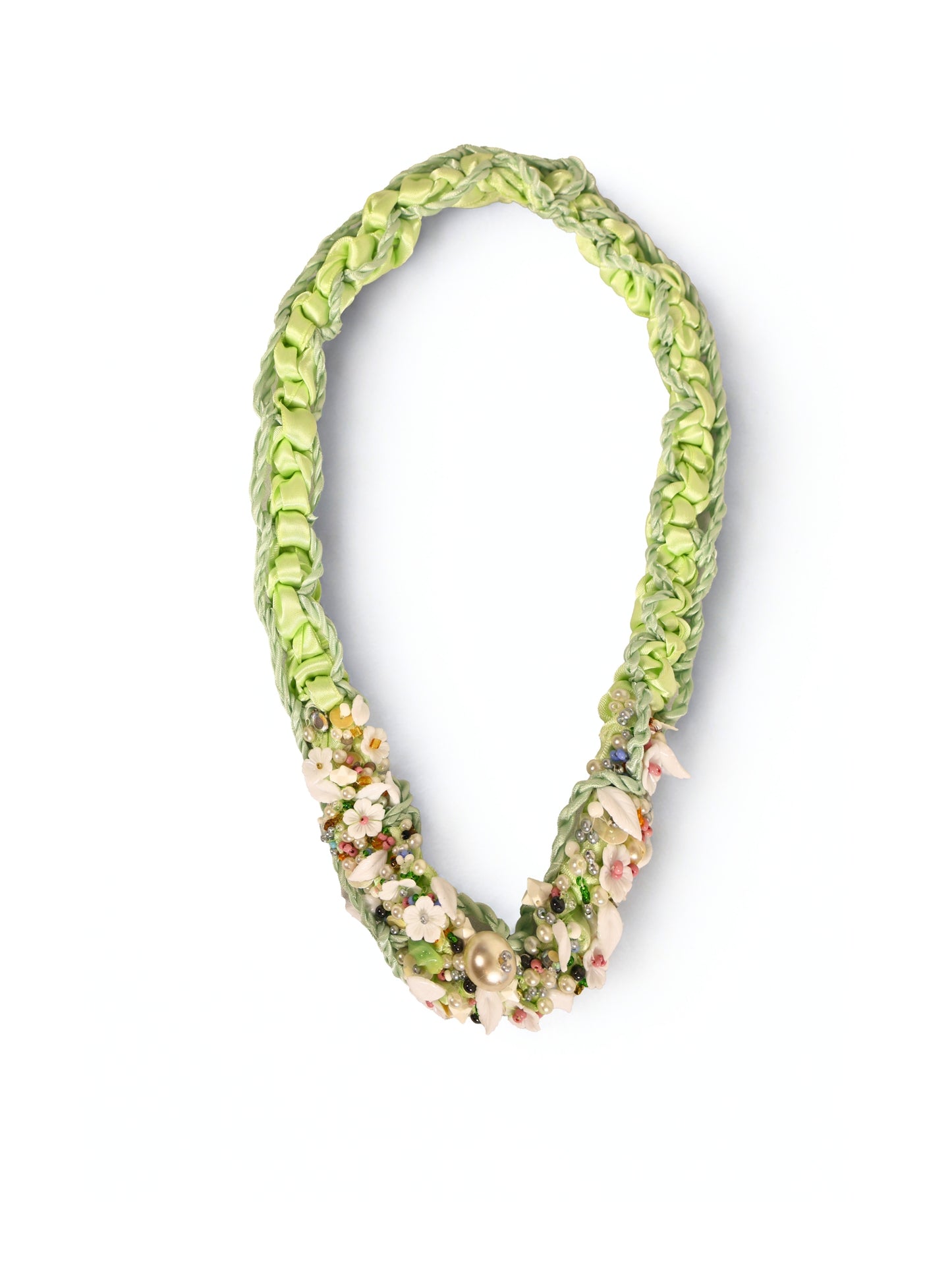 Zeren – Pearl Ribbon Necklace