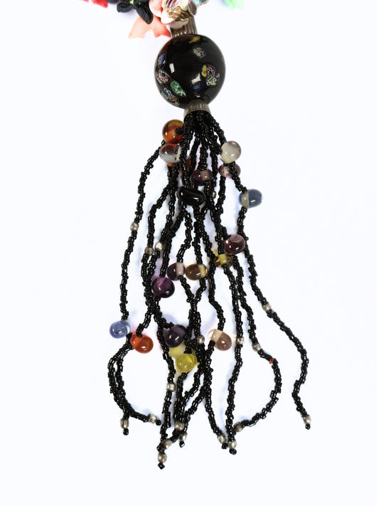 Black Sparkle – Ribbon Necklace with Cut Beads and Stone Details