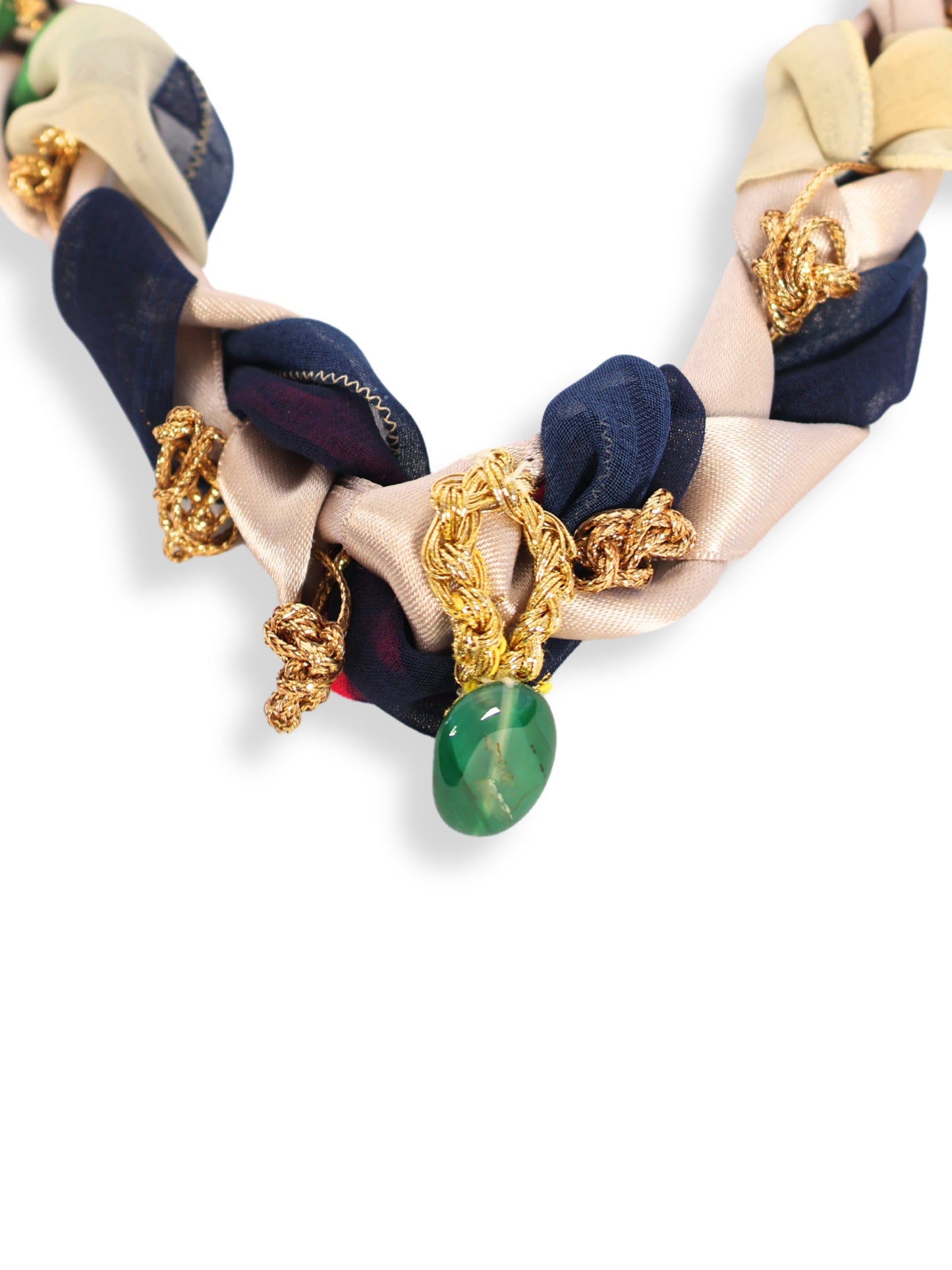 Nevbahar – The Path of Patterns and the Looped Spring Necklace