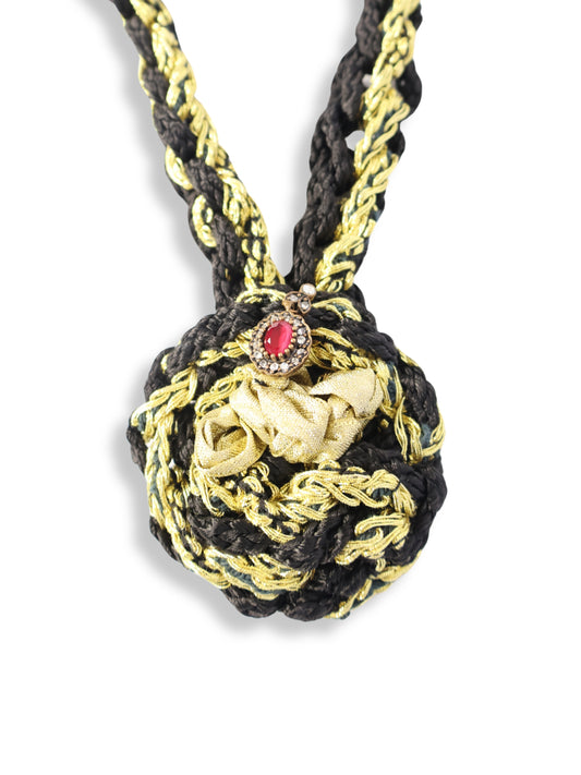 Hayrün – Gold Rose and High Form Necklace