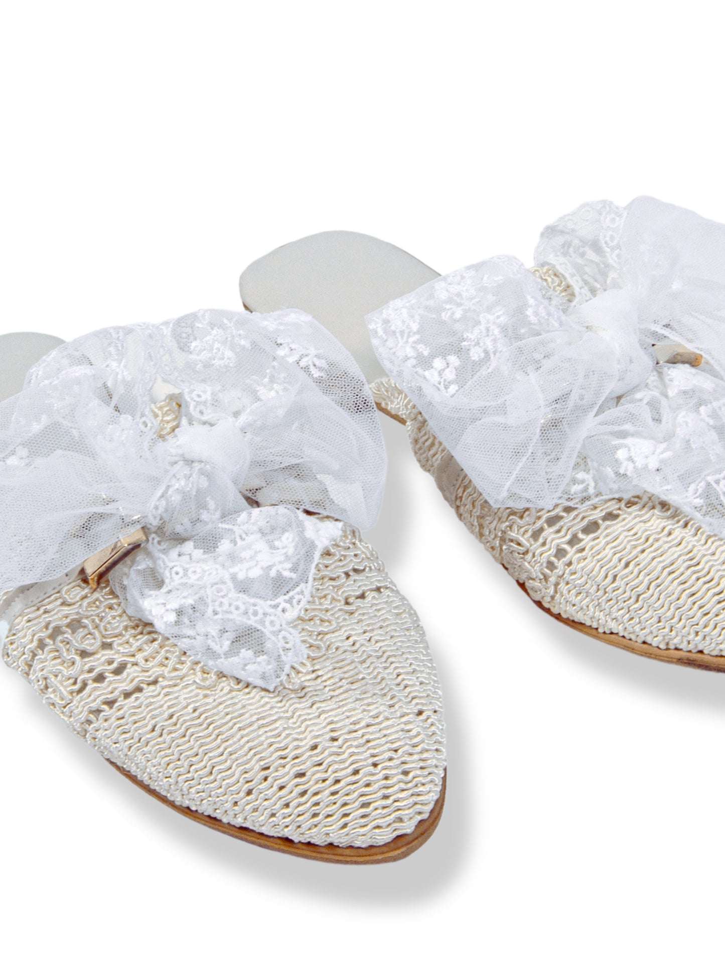 Lily of the Valley – Rafia Slippers with Lace Ribbon