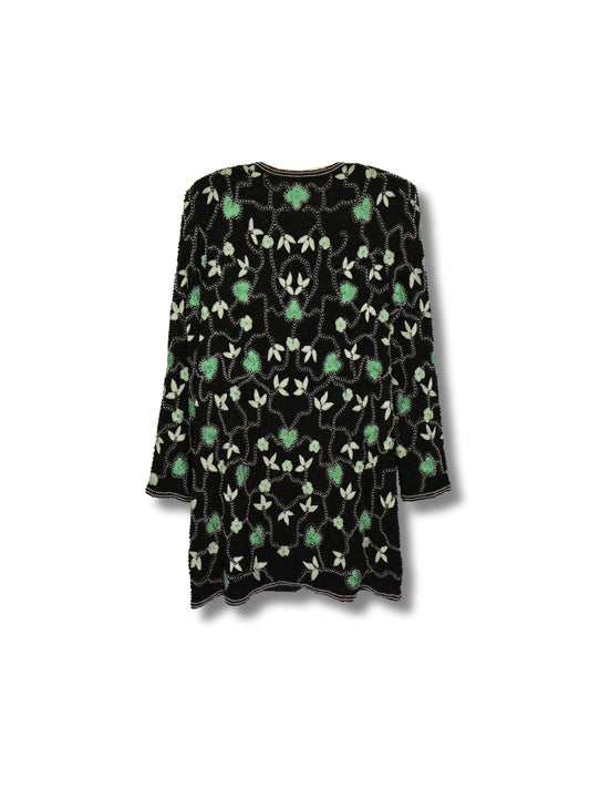 Zümrüt Dokunuşu – Siyah Üzeri Yeşil Motifli El İşlemeli Ceket