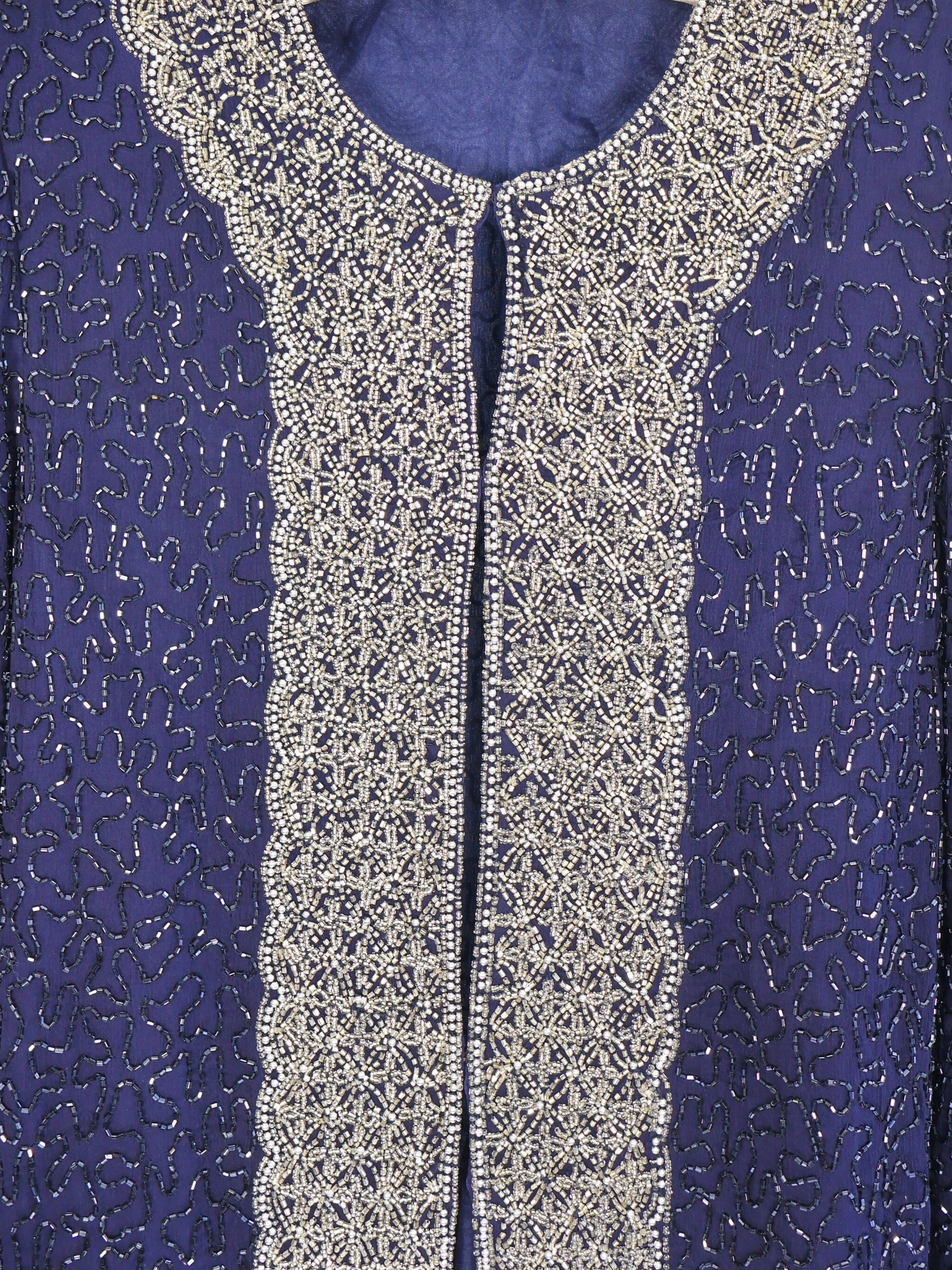 Lacivert Işıltı – Gümüş İşlemeli Uzun Ceket