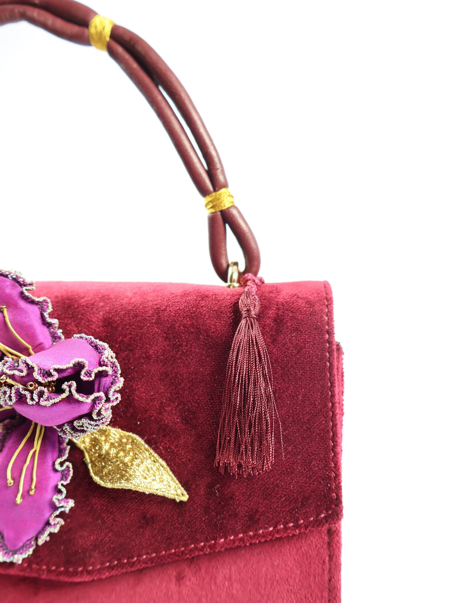 Krizantem – Sim İşlemeli Bordo Kadife El Çantası
