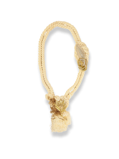 Pearl Knot – Brooch with Gold Embroidery and Necklace with Needle Lace Detail