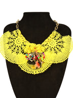 Zerda – Lace Pattern Necklace Colored with Natural Dye