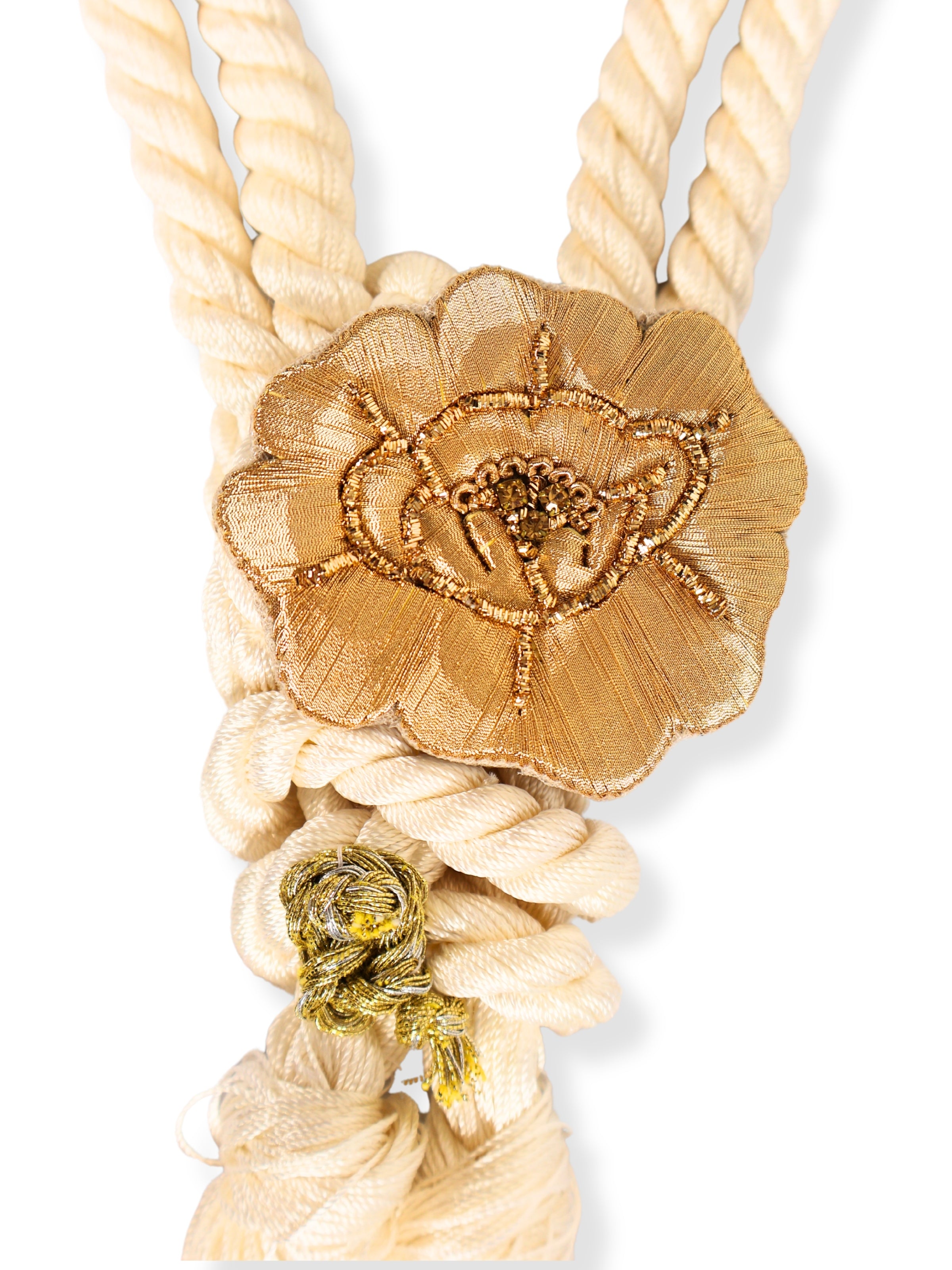 Simru – Sim Sırma Altın Çiçekli Yumuşak Formlu Kolye