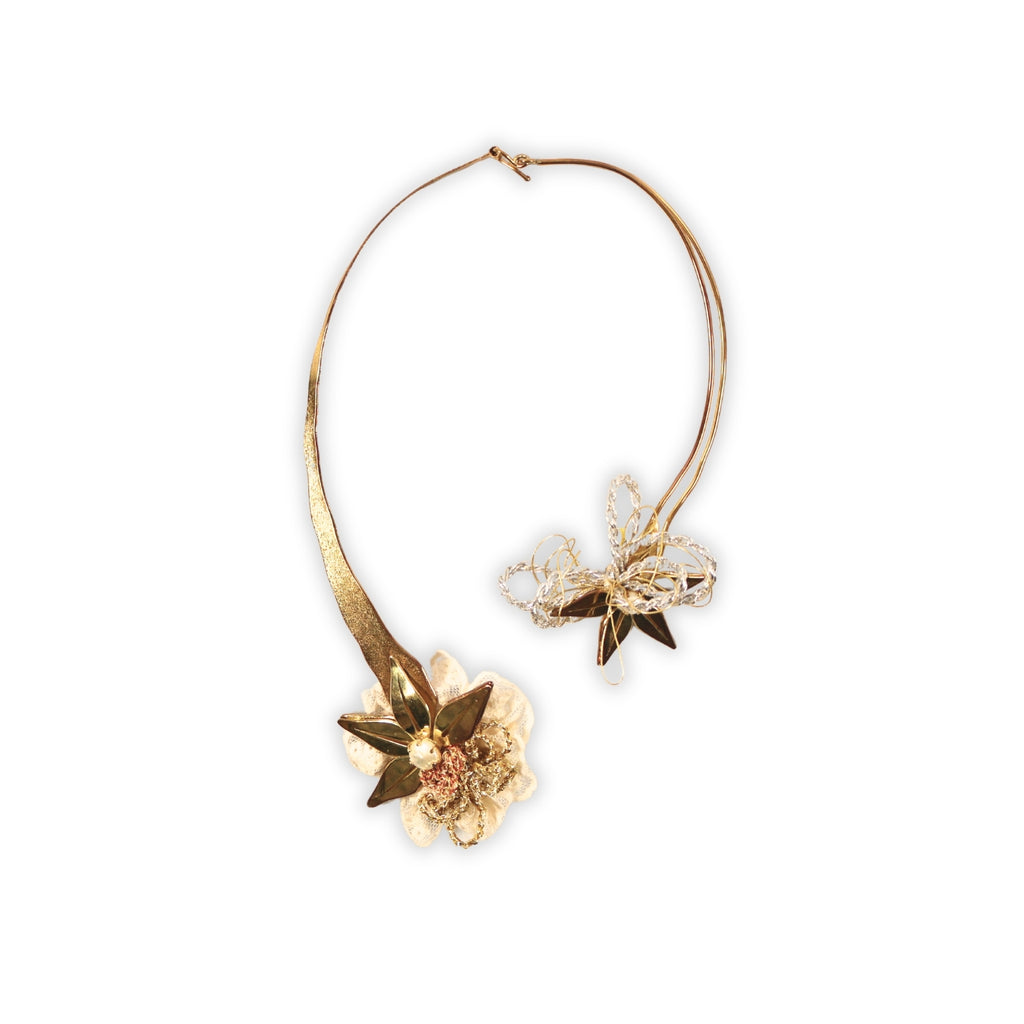 Two-Flower – Handmade Necklace with Rice Motif and Lace Detail