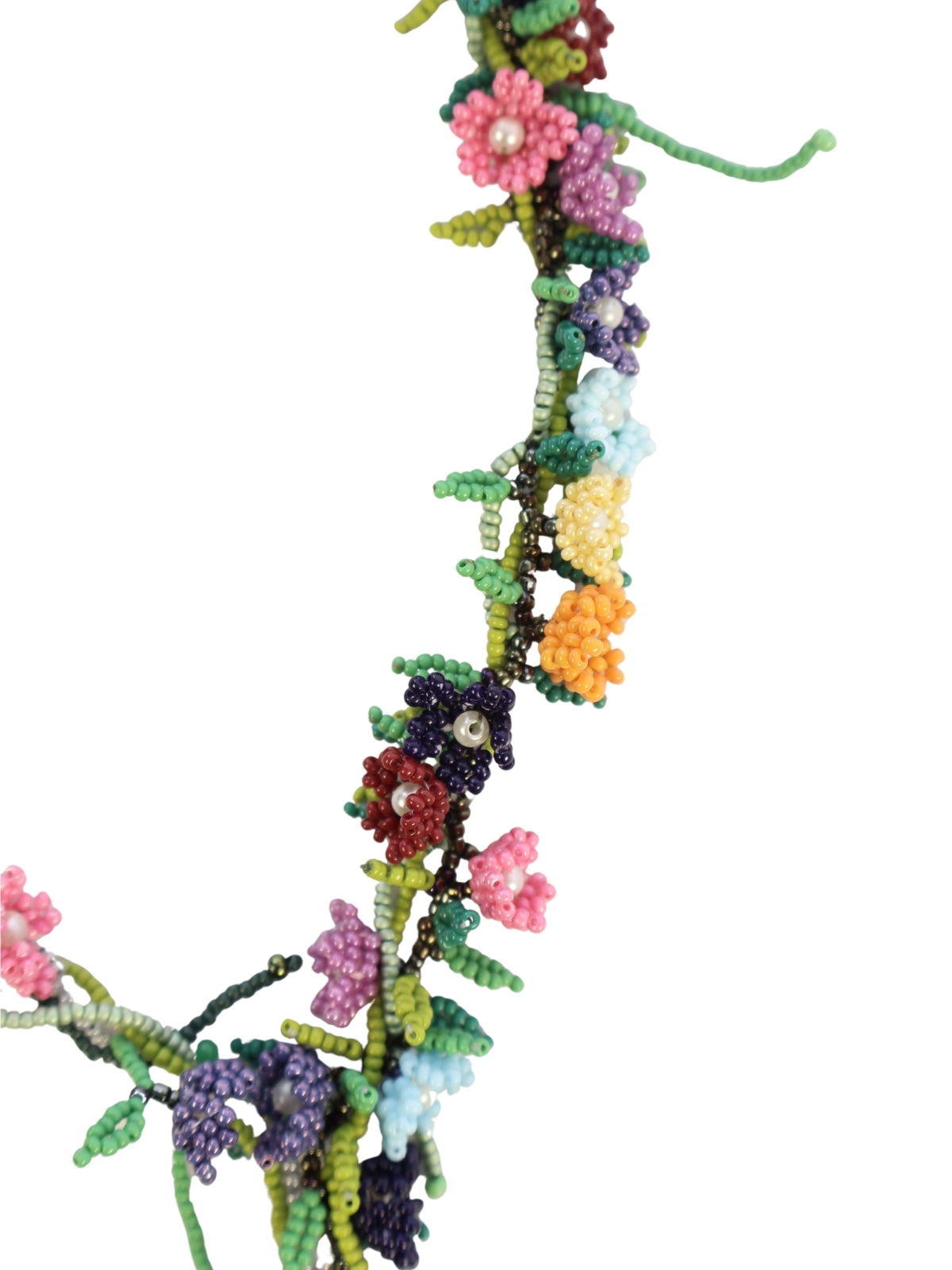Leaf Craft – Cut Beaded Flower Shaped Necklace