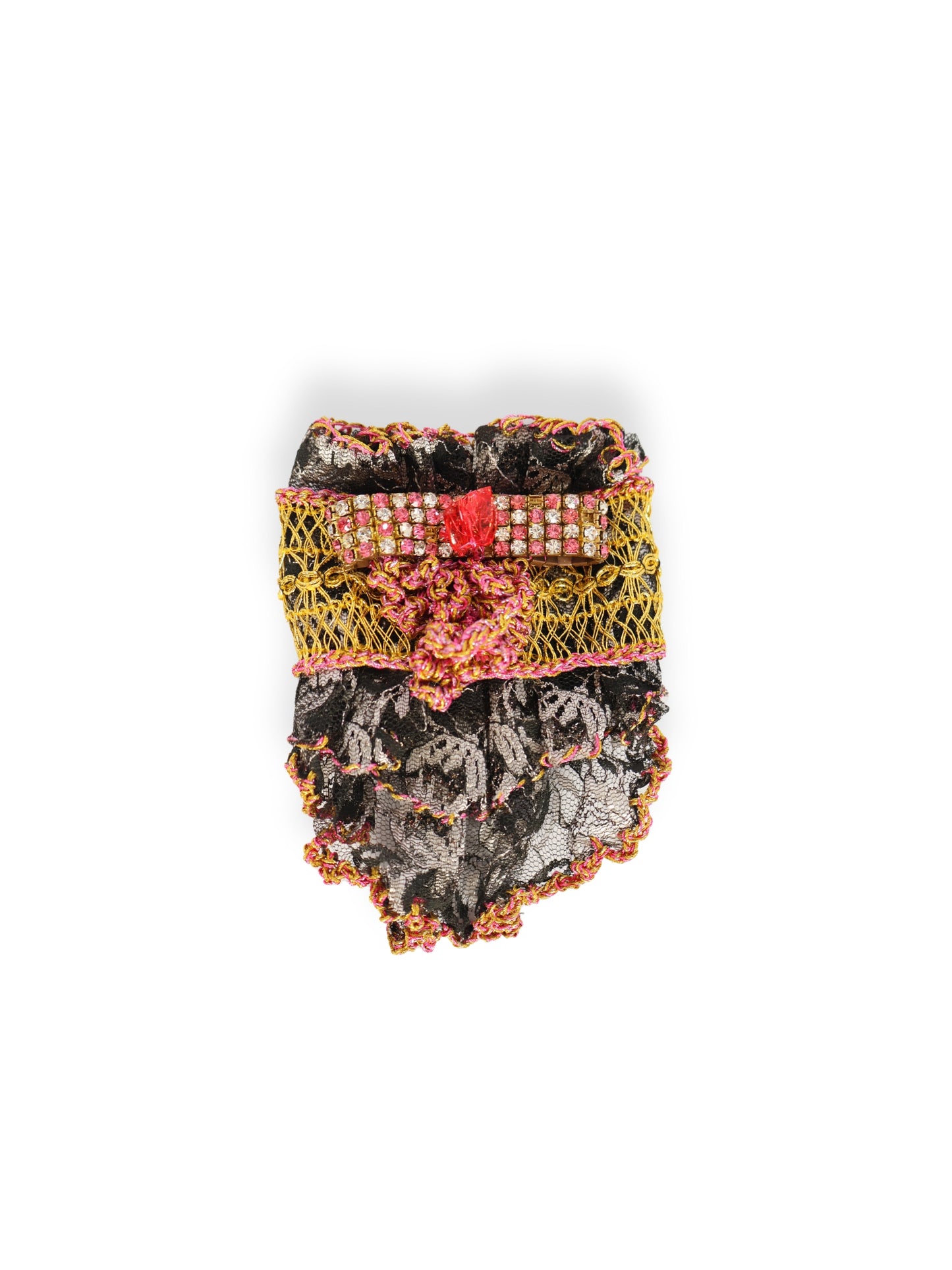 Zühre – Layered Fabrics and Natural Rhythm Bracelet