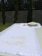 Beyaz Zarafet – El İşçiliği Keten Runner ve Amerikan Servis Takımı