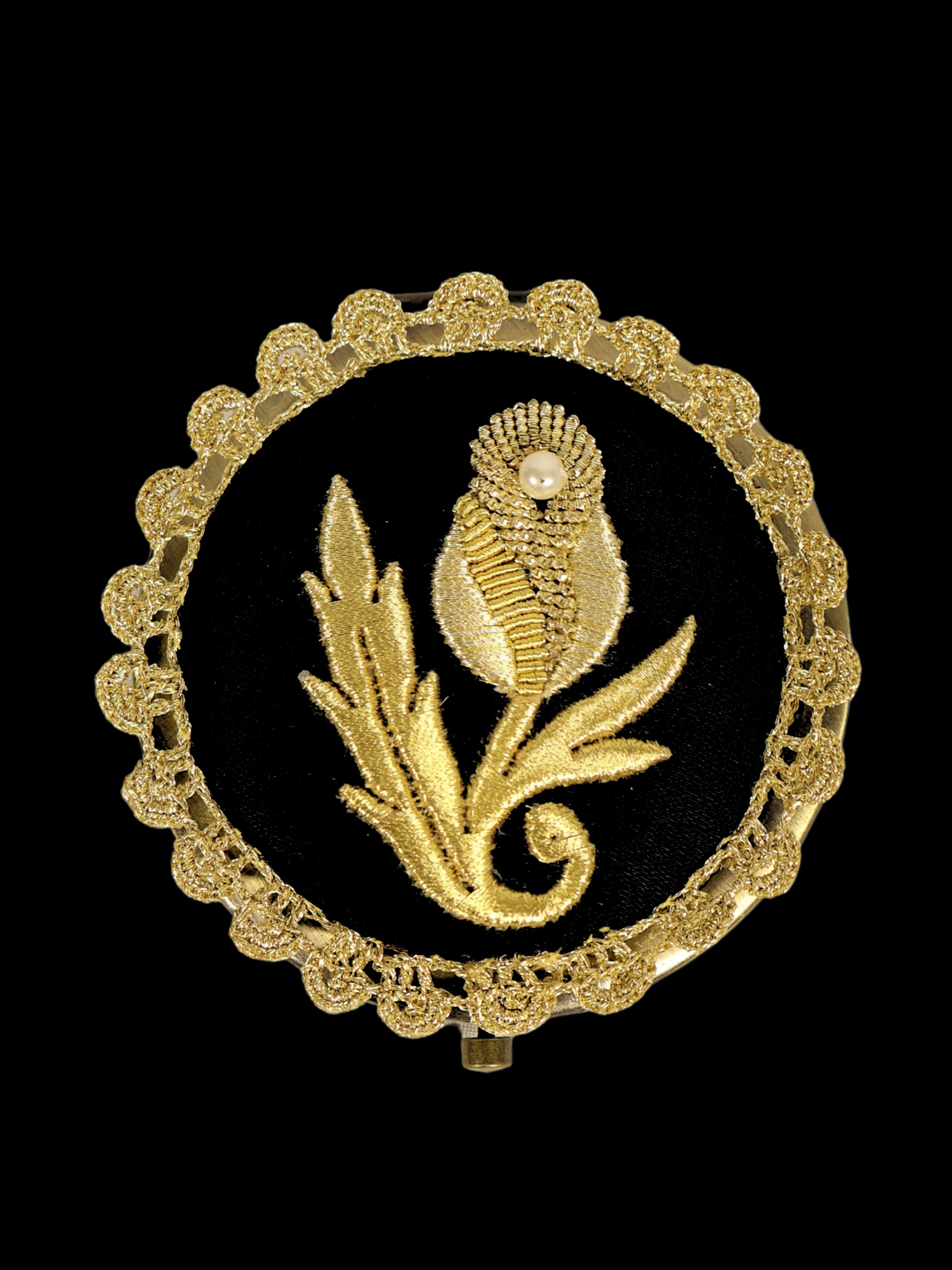 Altın Çiçek – Sim Sırma ve Dantel Detaylı Siyah Saten Ayna