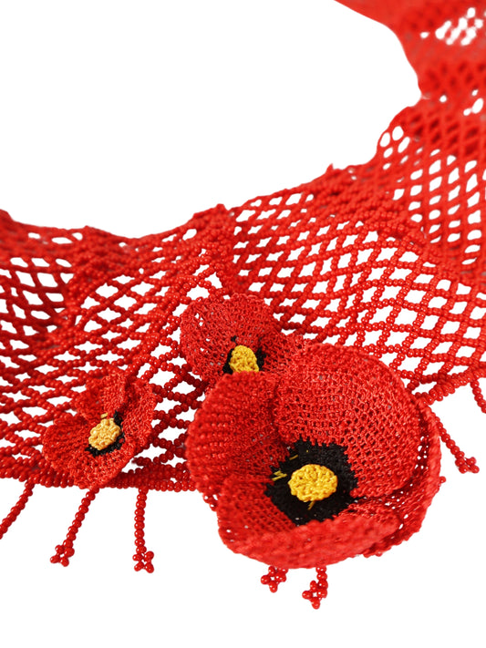 Delicate – Beaded Textured Red Necklace