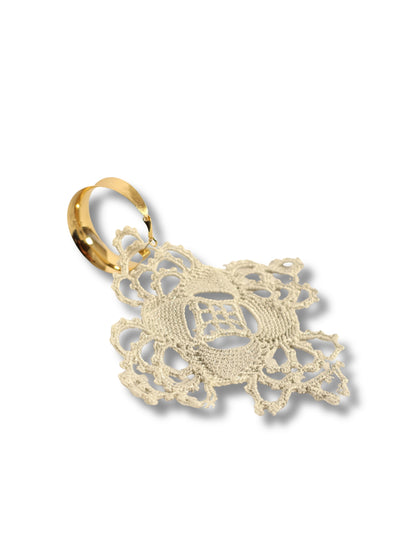 Sena – Gümüş Sim Tığ İşi & Gold Halka Küpe