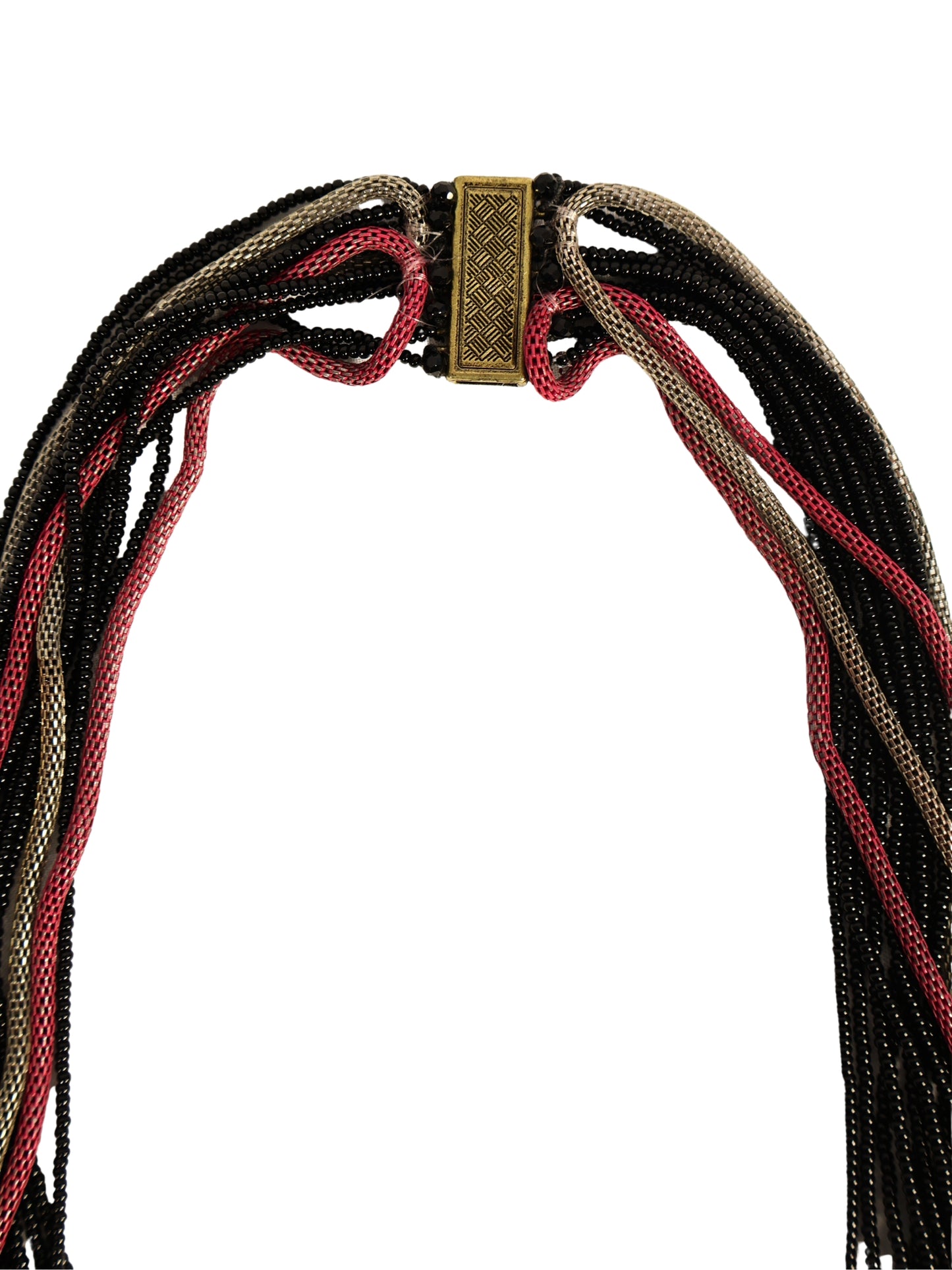 Muska Işıltısı – Siyah Boncuk ve Gümüş Boru Boncuk İşlemeli El Yapımı Kolye