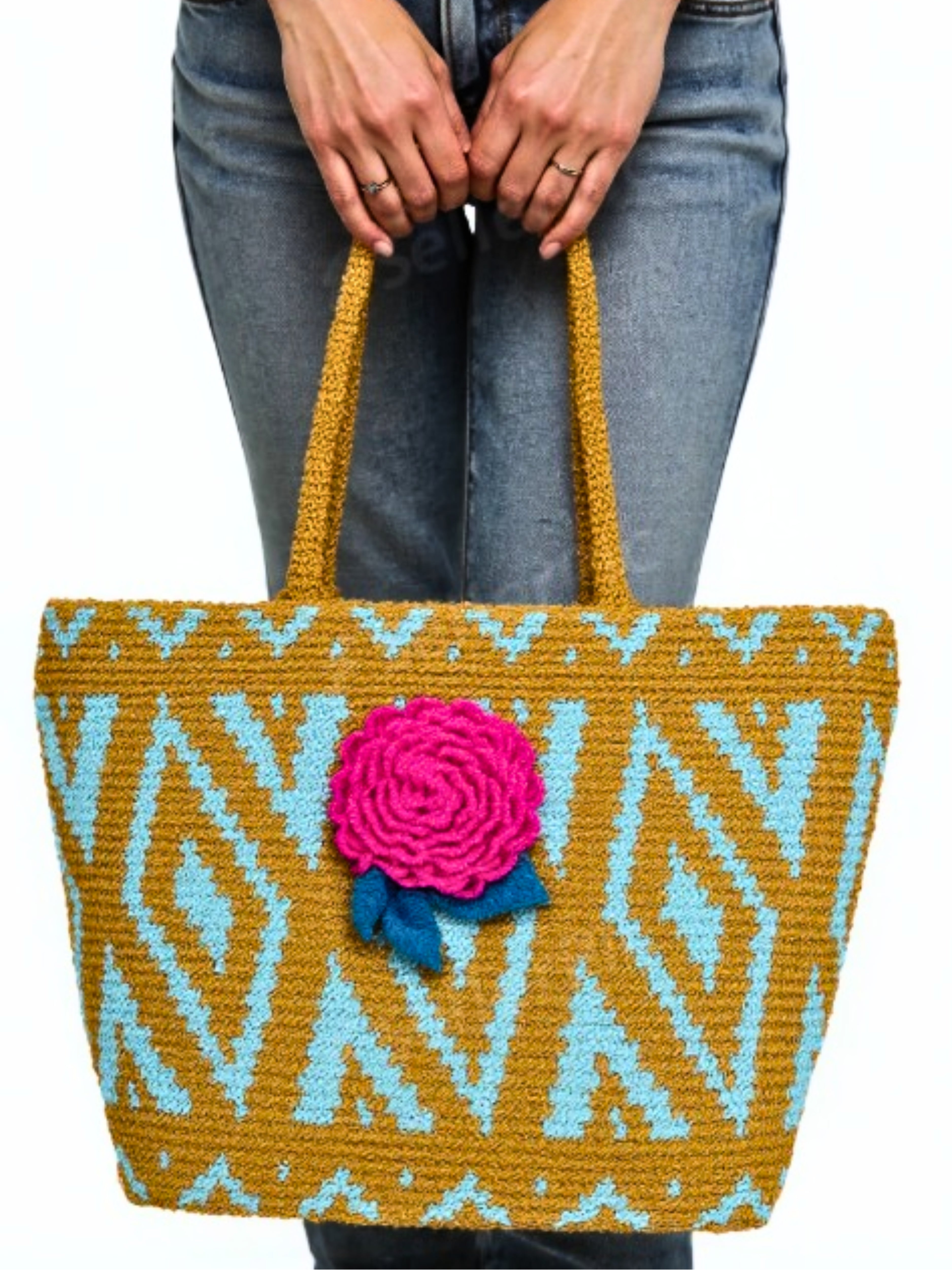 Alara – Geometric Textured Summer Bag