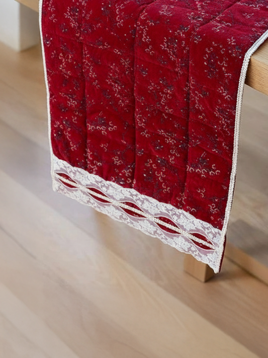 Bordo Fransız Dokunuşu – Dantel ve Kordonetli Vintage Köylü Kadife Örtü