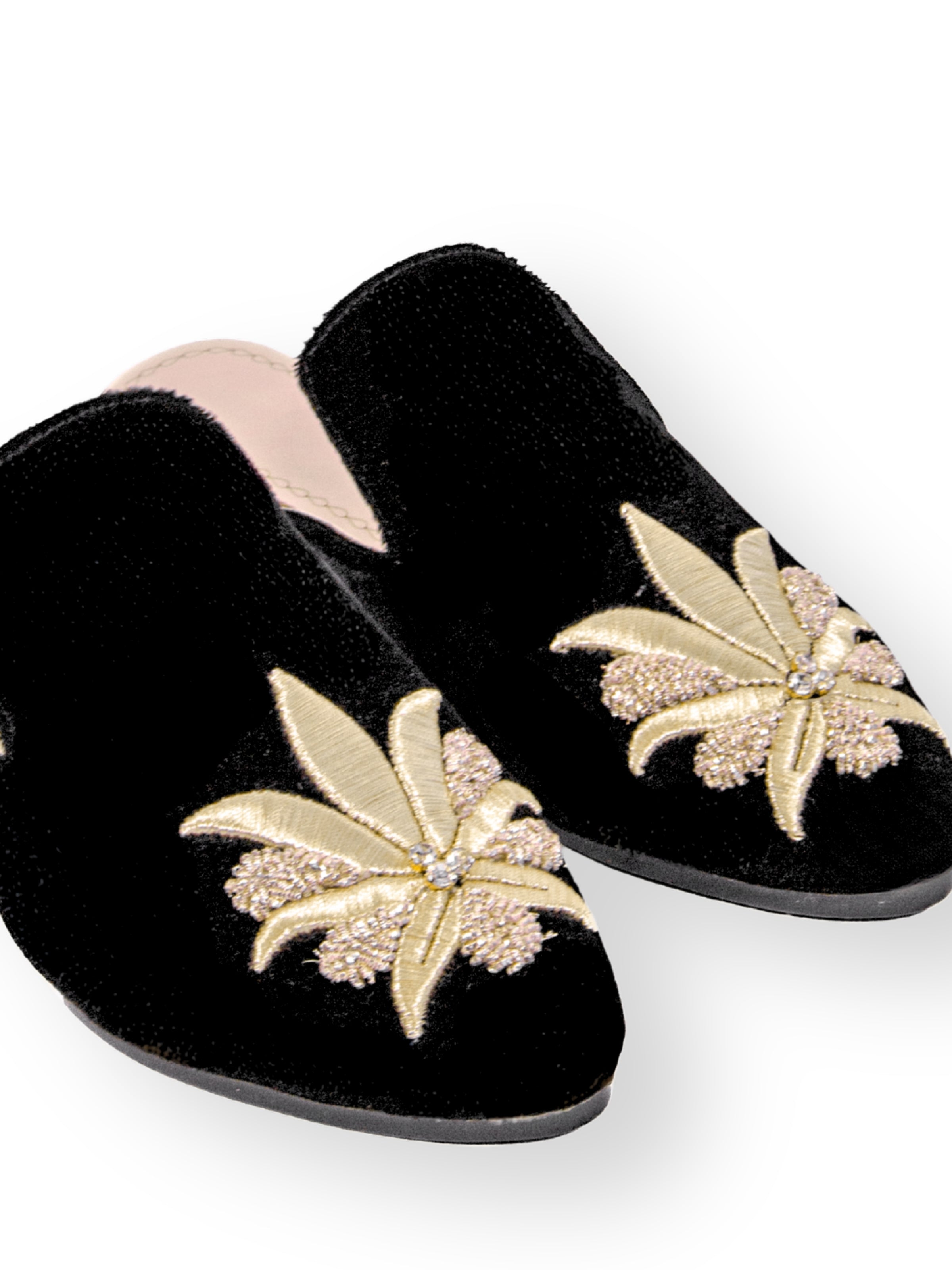 Palm – Velvet Slippers