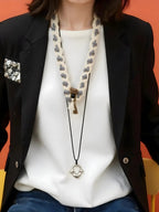 Lemis – Düğümlü İnci Formlu Çiçek Kolye