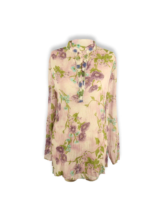 Işığın Kırılması – Renkli Dantelli Yırtmaçlı Desenli İpek Gömlek