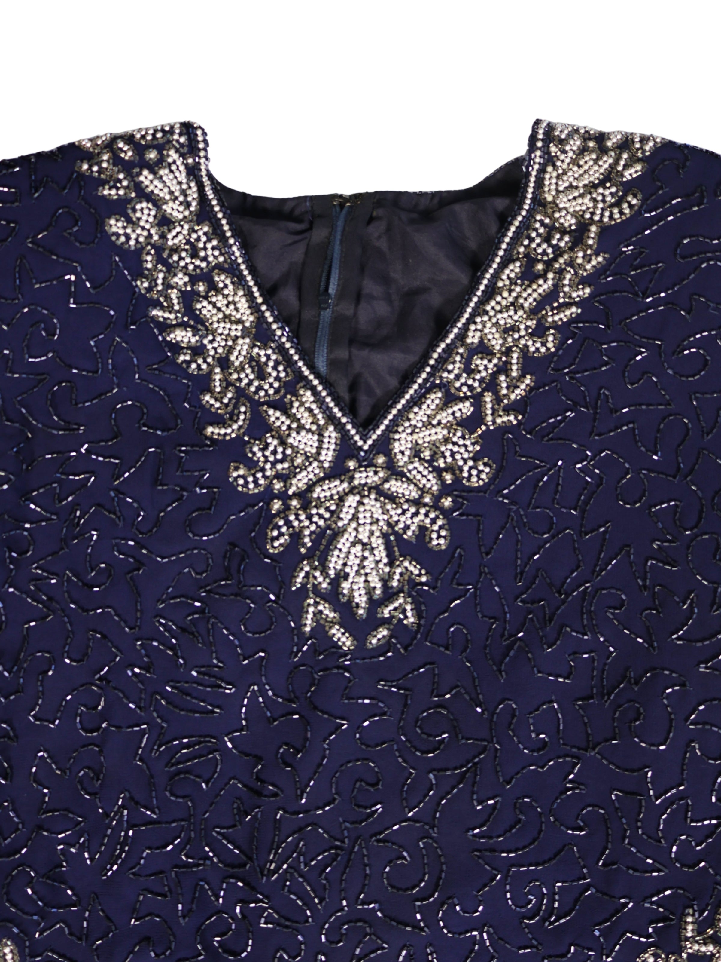 Mavi Zarafet – Gümüş İşlemeli Kısa Kollu V Yaka Bluz