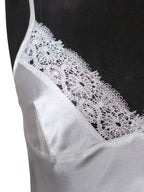 Ay Işığı - Fransız Dantel Süslemeli Beyaz İpek Saten Gecelik