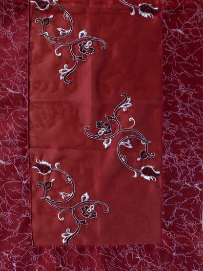 Gümüş Hare – Bordo Organze Üzeri Desenli Şık Dekoratif Örtü