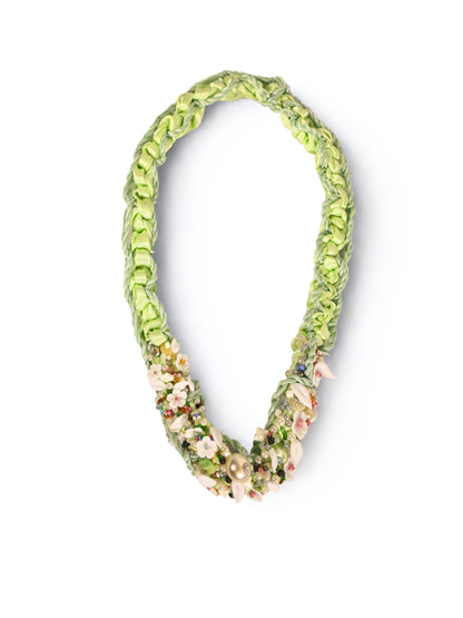 Zeren – Pearl Ribbon Necklace