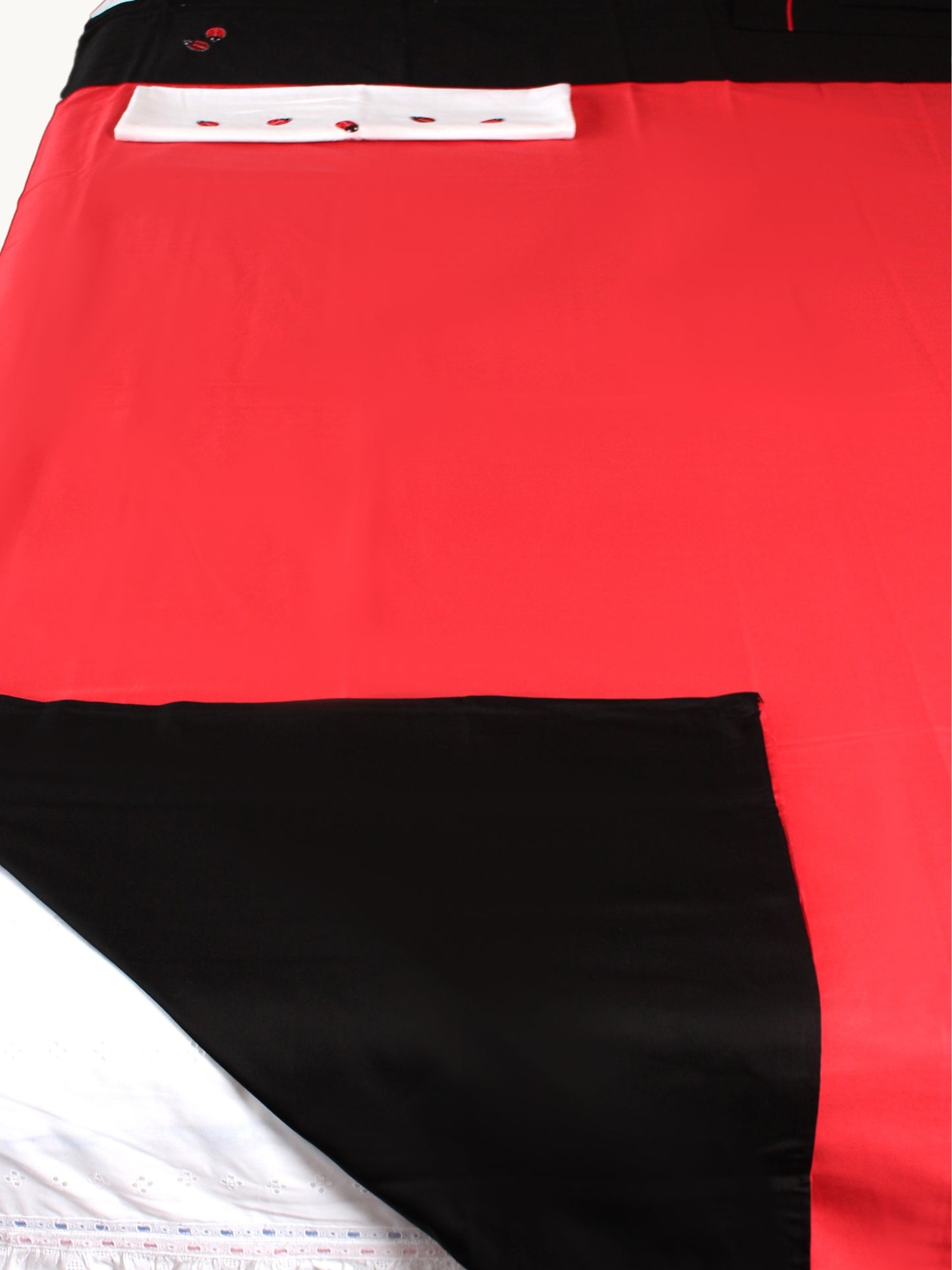 Uğur – Nakışlı Pamuklu Saten Nevresim Takımı