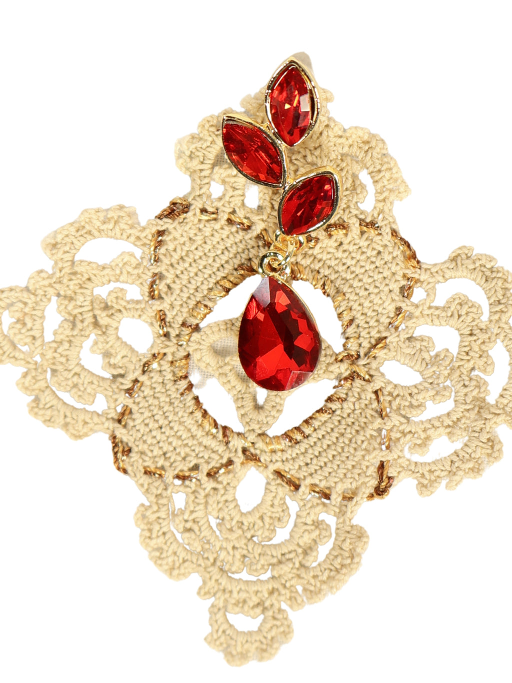 Nehir – Ecru Crochet & Ruby Stone Gold Earrings