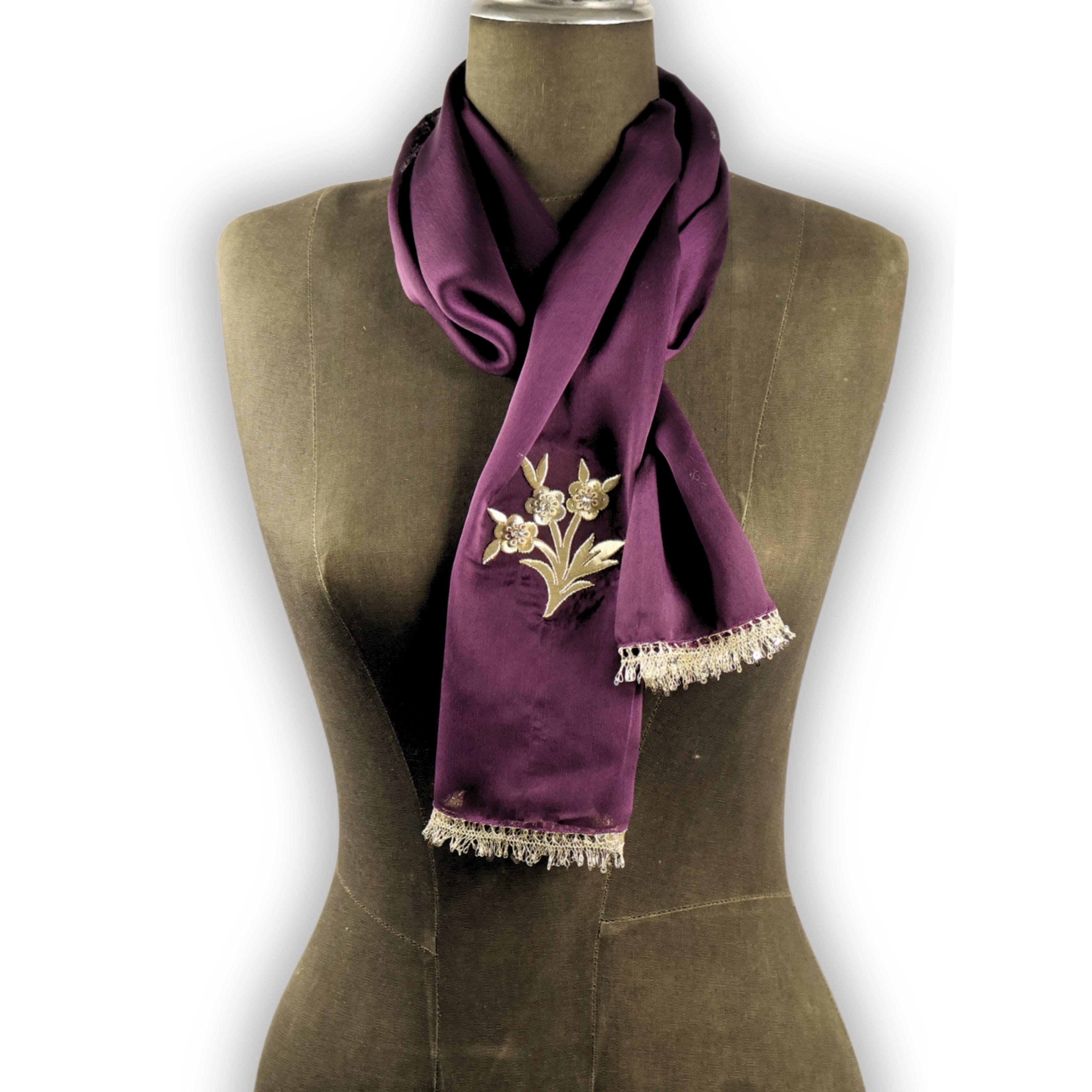 Mor Işıltı – Maraş İşi İşlemeli İpek Şifon Fular