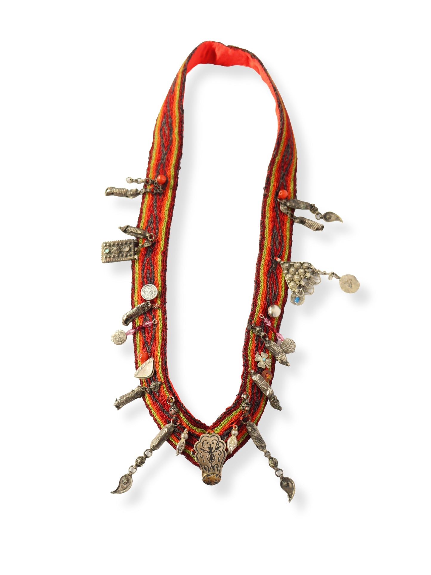 Juniper – Rhythmic Necklace with Fabric and Silver Motif Detail