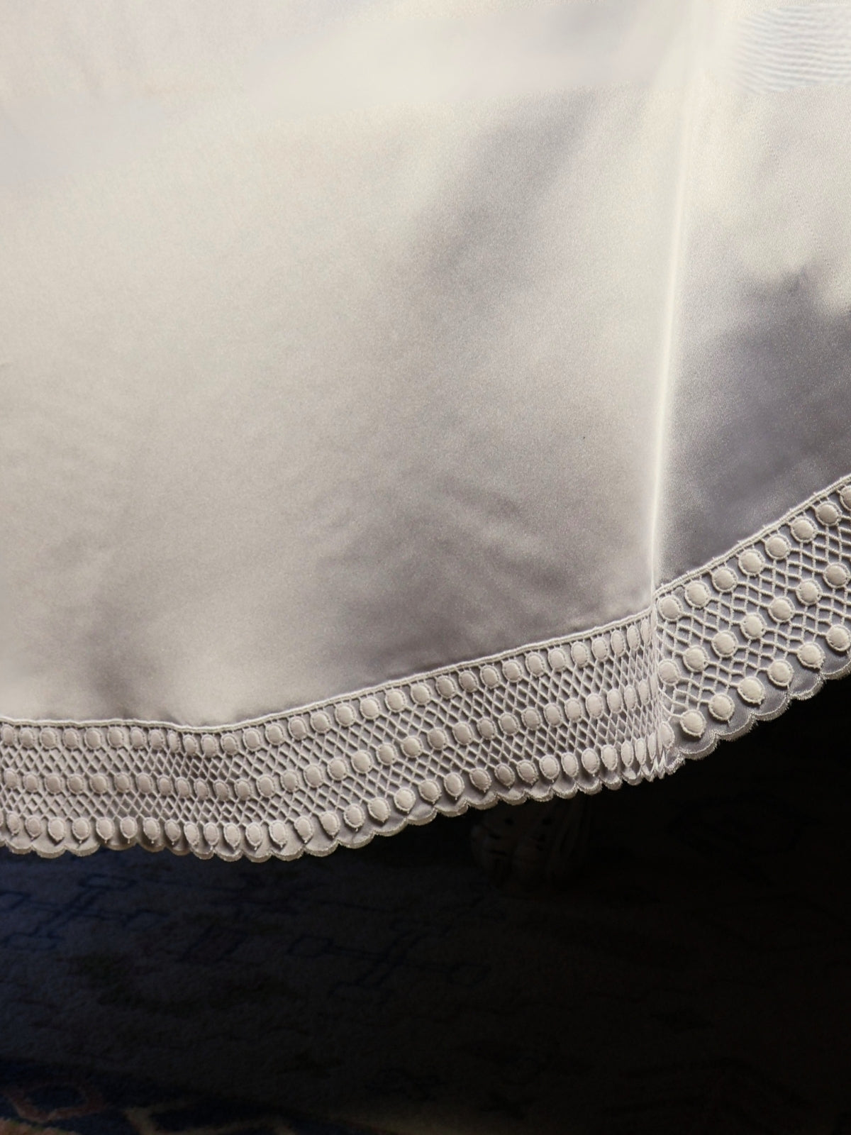 Quiet Environment – White Satin Sequined Round Tablecloth with Guipure Trim