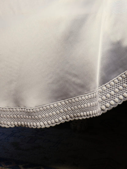 Quiet Environment – White Satin Sequined Round Tablecloth with Guipure Trim