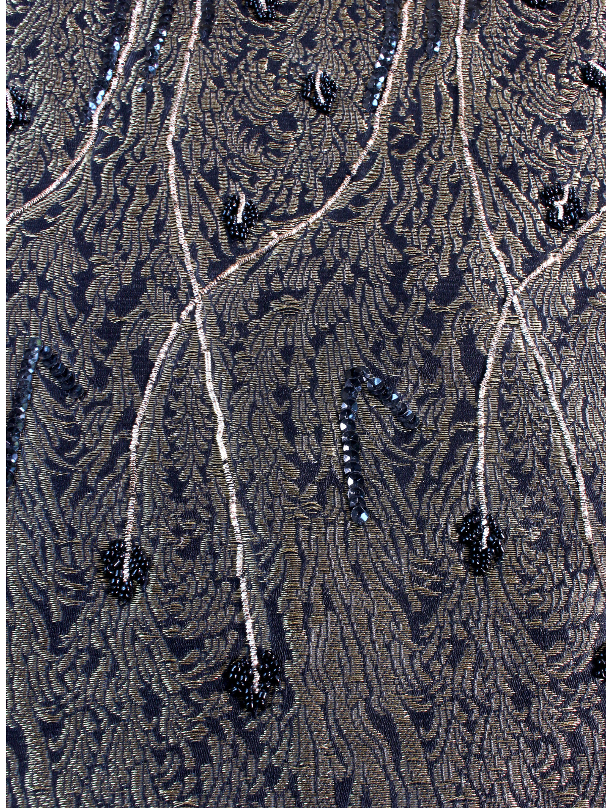 Gece ve Işık – Şampanya İpek Organze Üzeri Brokar Detaylı Çift Taraflı Örtü