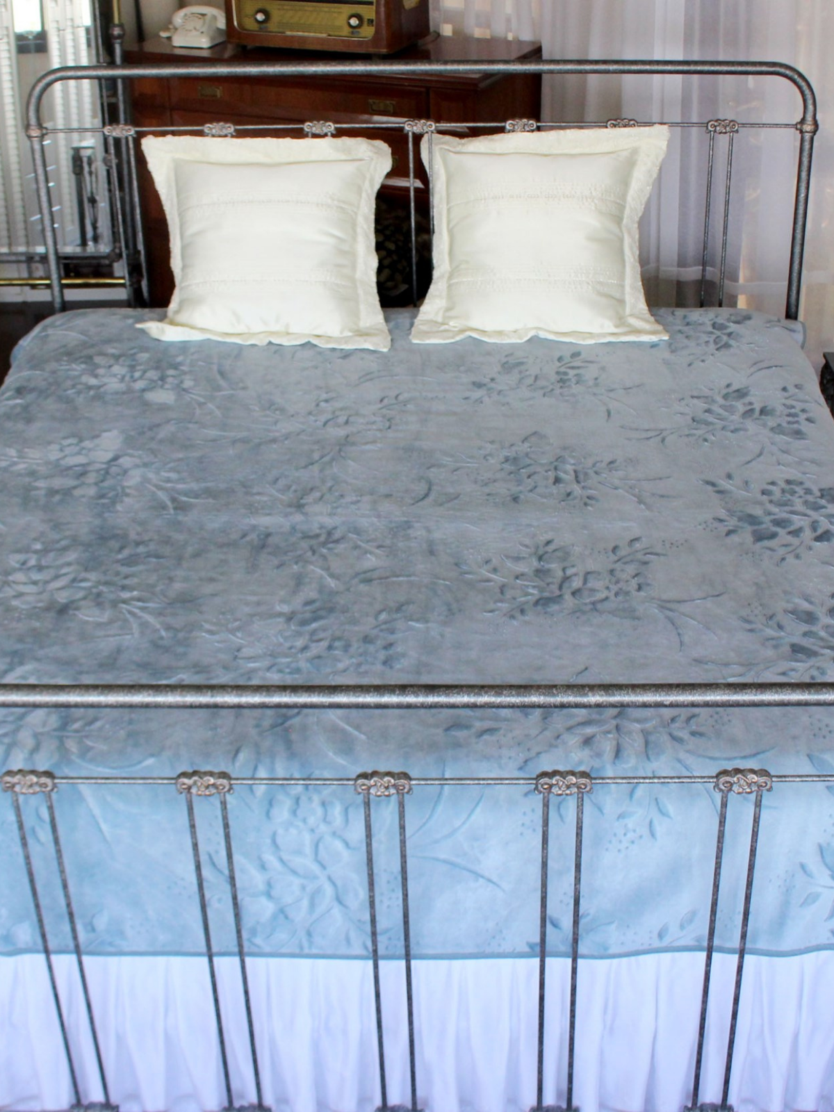 Mavi Kendinden Desenli – Çift Kişilik Battaniye / Yatak Örtüsü