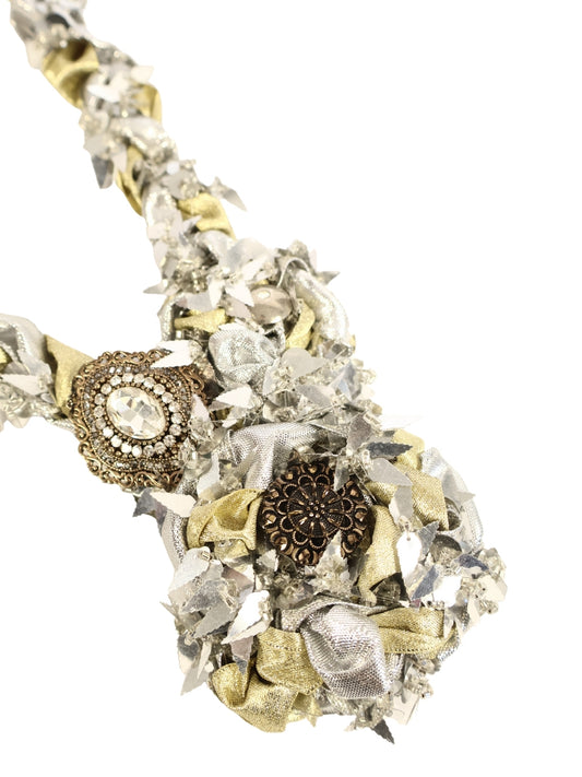 The Elegance of Gold and Silver