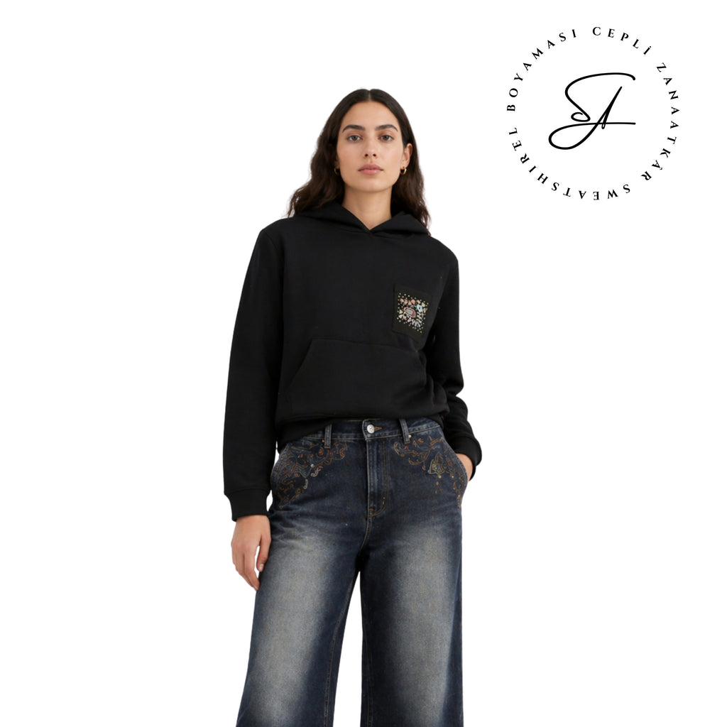 Sanat Cep – El Boyaması Cepli Kapüşonlu Sweatshirt