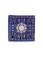 Gökten İşlenen – Gümüş Simli Desenli Kadife Kırlent Kılıfı