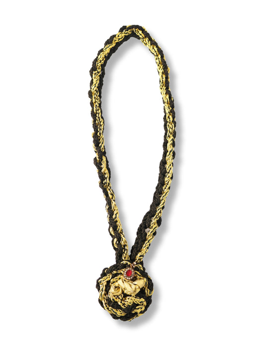 Hayrün – Gold Rose and High Form Necklace